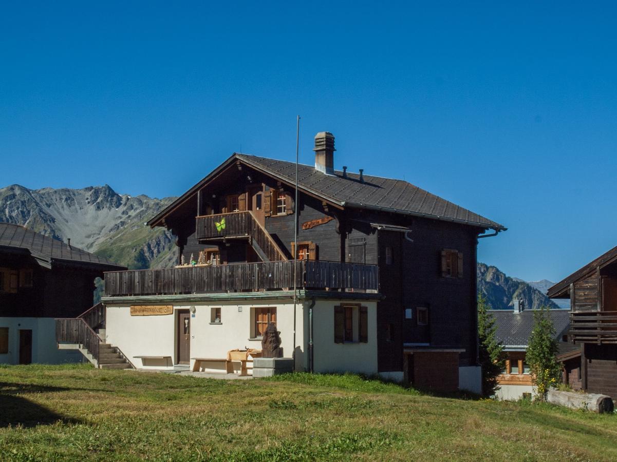 Gruppenhaus im Walliser Alpstyle Rosswald Exterior foto